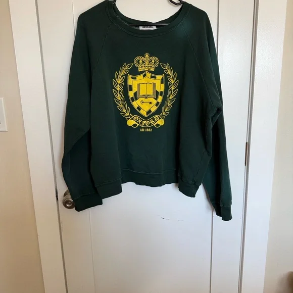 Daydreamer Green Oxford Crest Sweatshirt - Picture 4 of 8